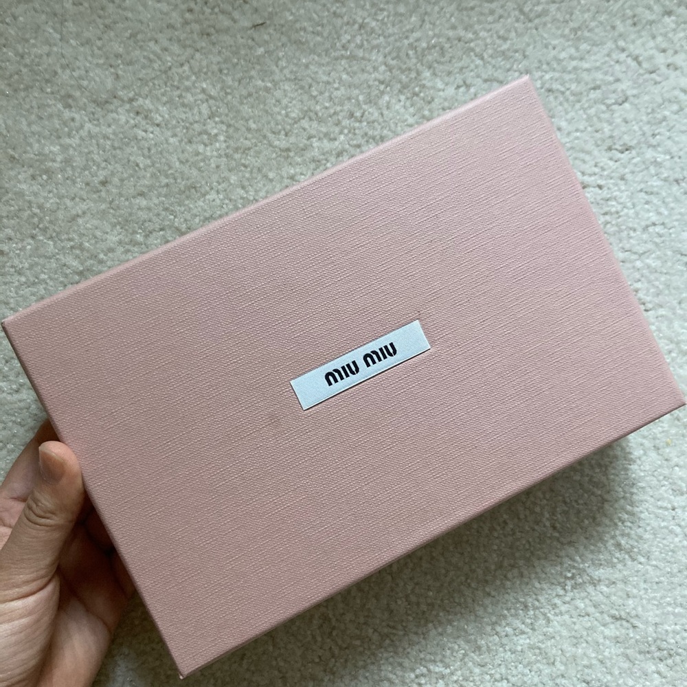 Miu Miu pink wristlet+ card case set - Picture 7 of 17